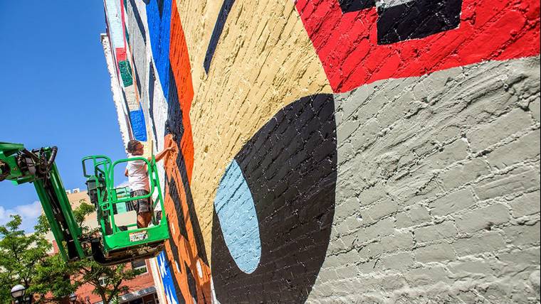 New mural on E. Liberty in downtown Ann Arbor nearly complete