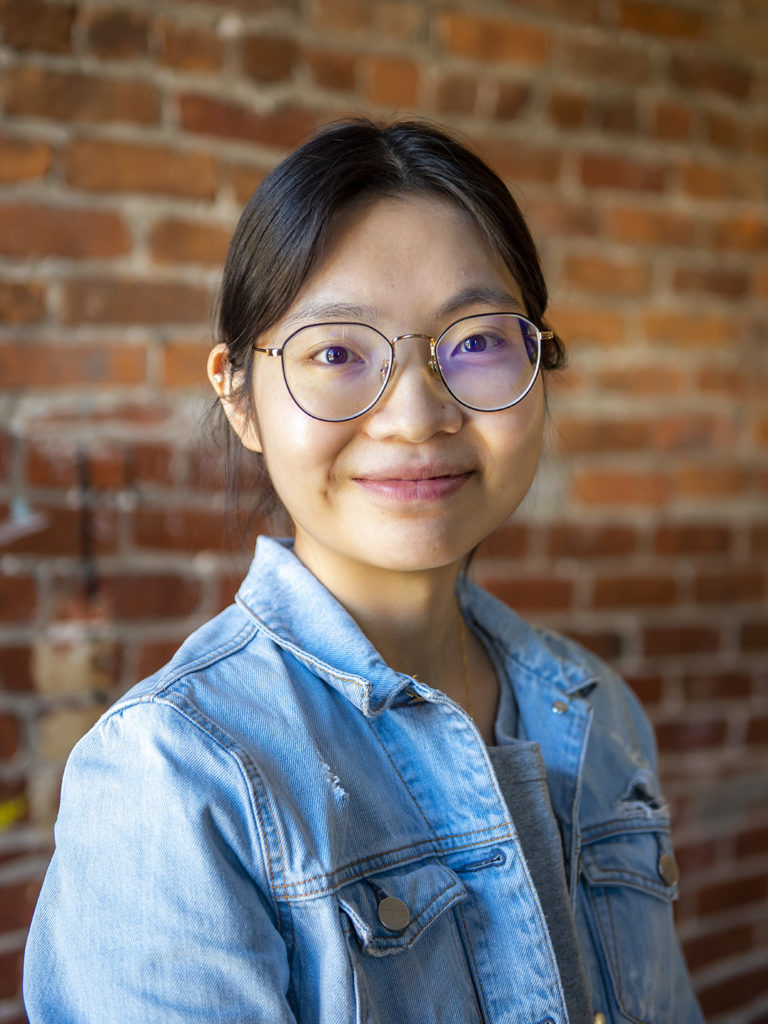 Photo of Siyi.