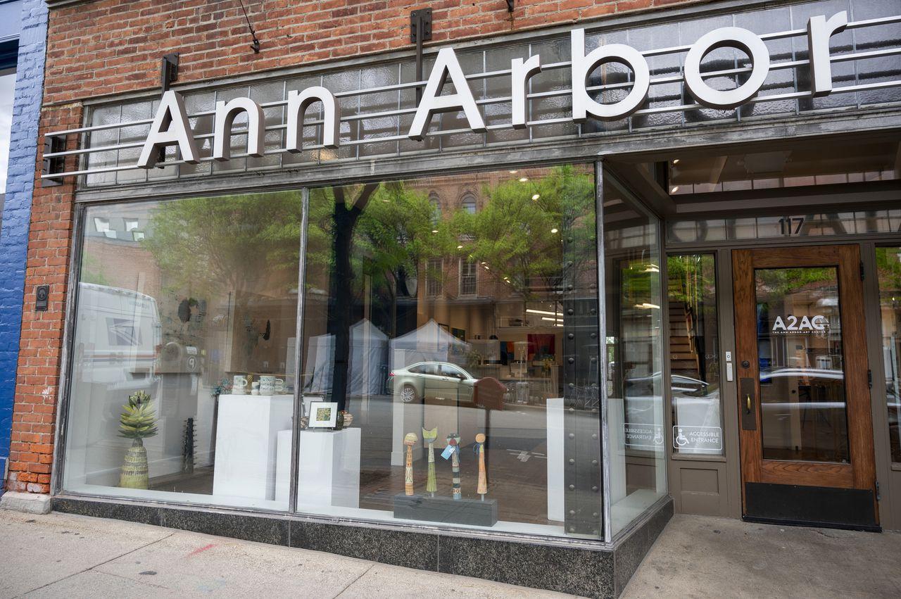 Ann Arbor Art Center is seeking new executive director