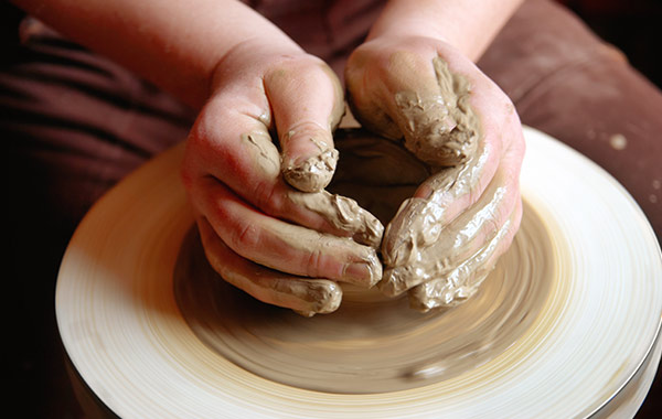 Beginning Ceramics | Ages 10-17