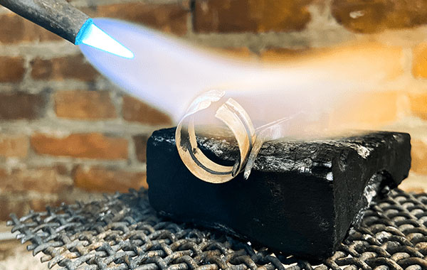 Beginning Jewelry | Ages 13-17