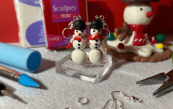 Sweet Snowpeople Earrings