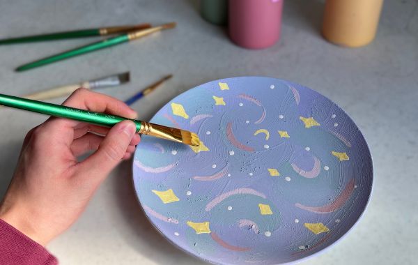 Date Night: Painted Cookie Plates